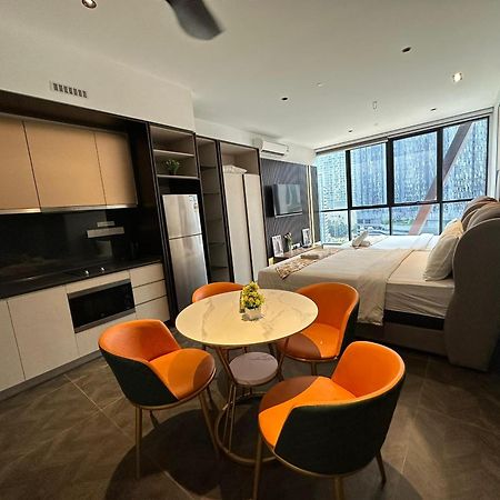 Scarletz Suites Kuala Lumpur By City Center Exterior photo