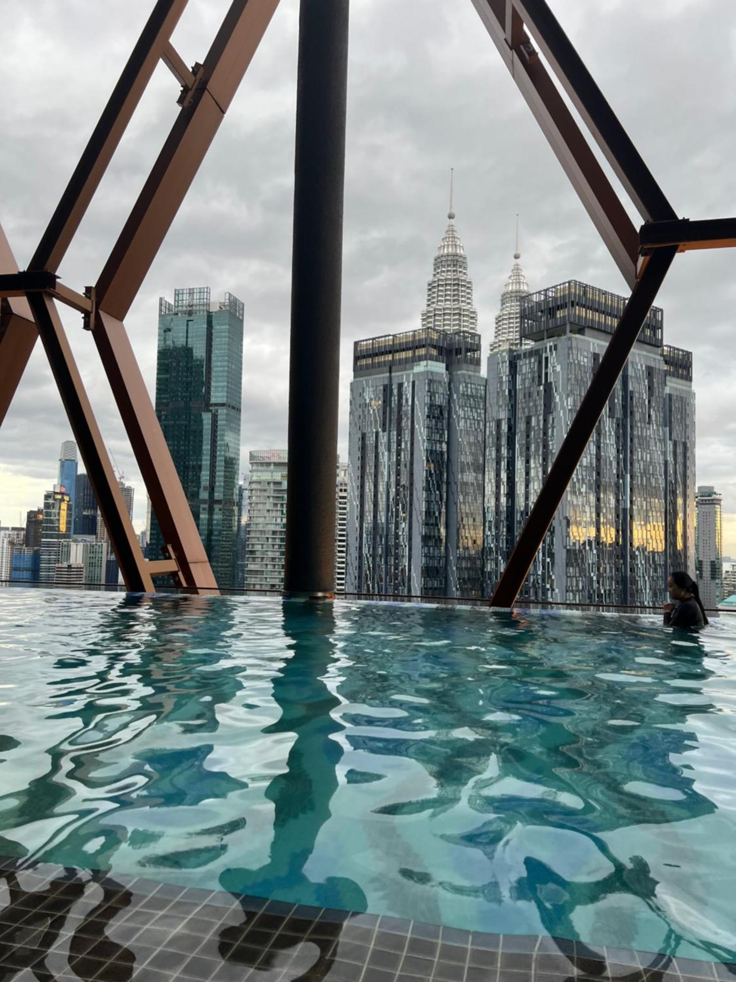 Scarletz Suites Kuala Lumpur By City Center Exterior photo
