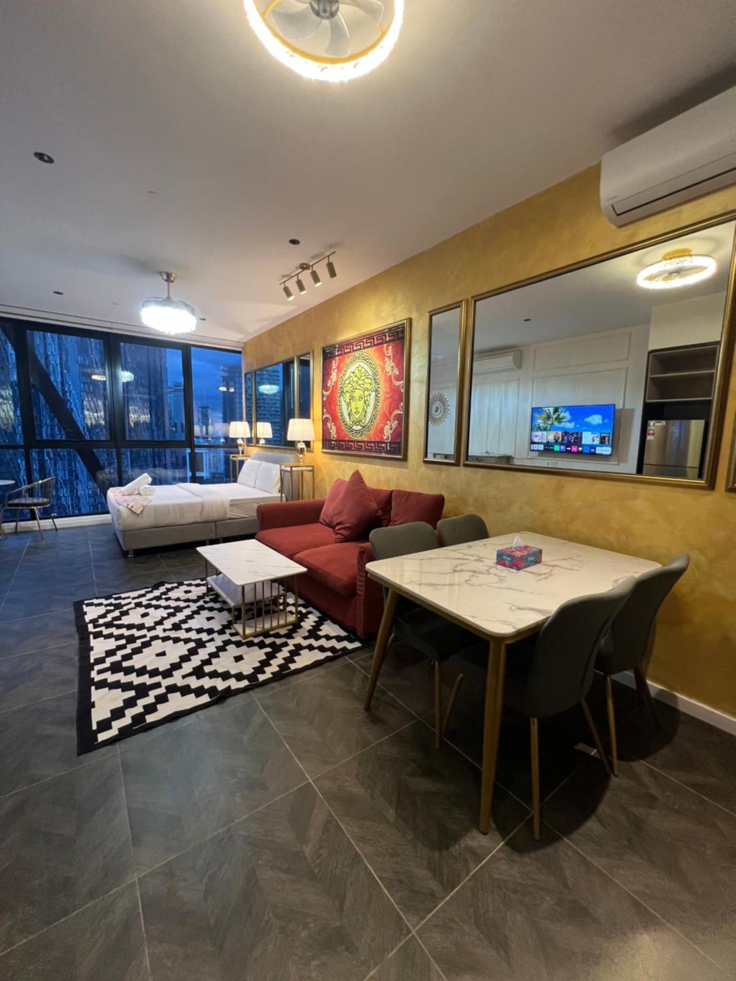 Scarletz Suites Kuala Lumpur By City Center Exterior photo