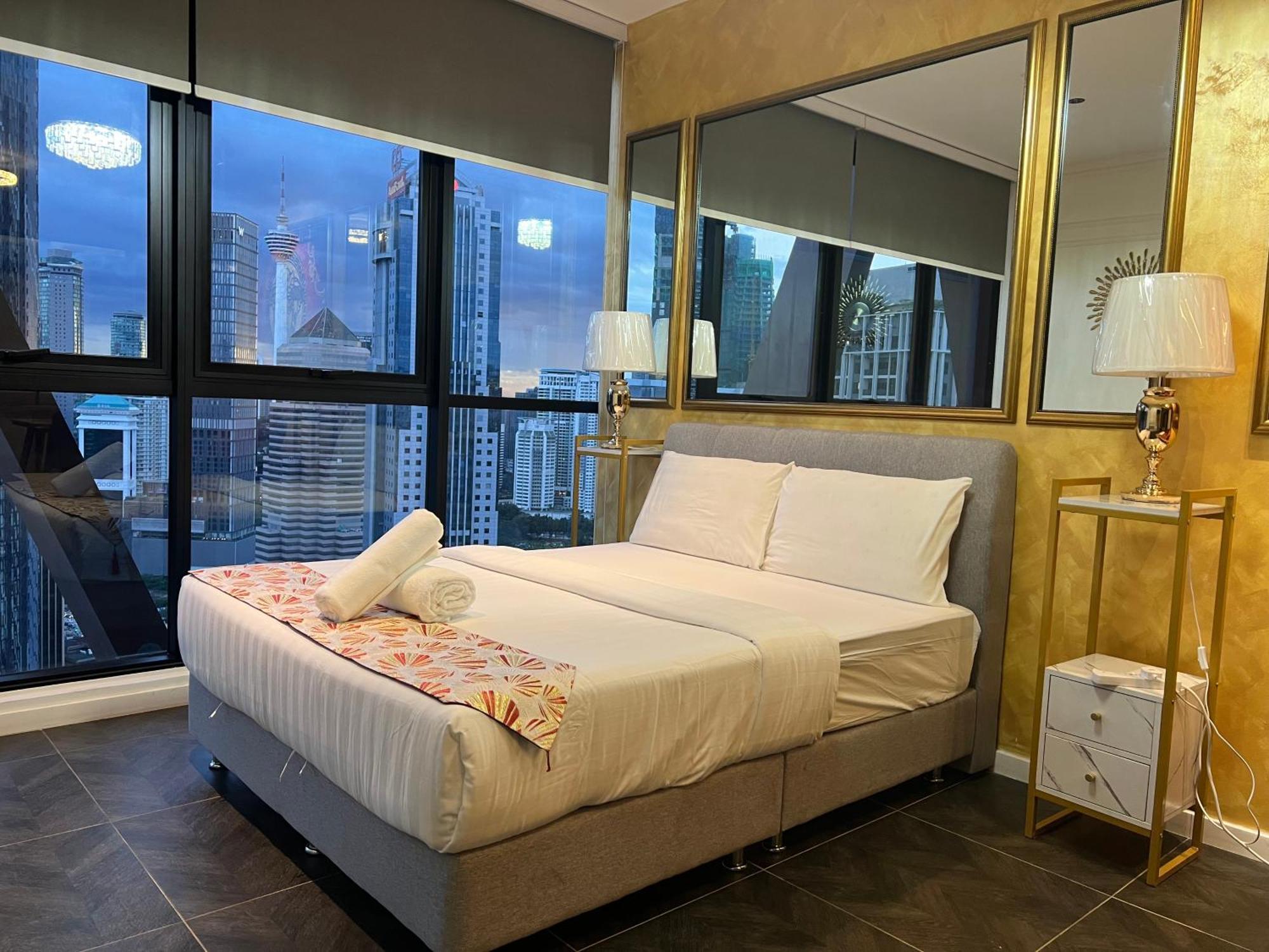 Scarletz Suites Kuala Lumpur By City Center Exterior photo